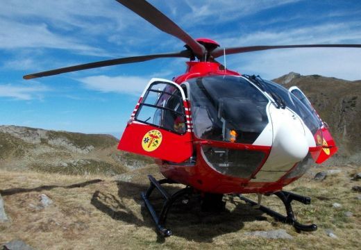 Helikopterrel mentenek külföldi túrázókat a Fogarasi havasokban