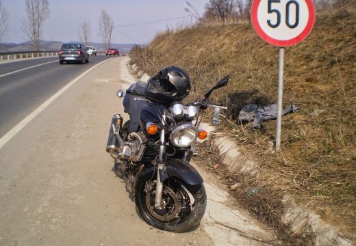 Nem állt meg a motoros a rendőrök intésére a marosvásárhelyi terelőúton! Aztán Segesvárnál kiderült, miért