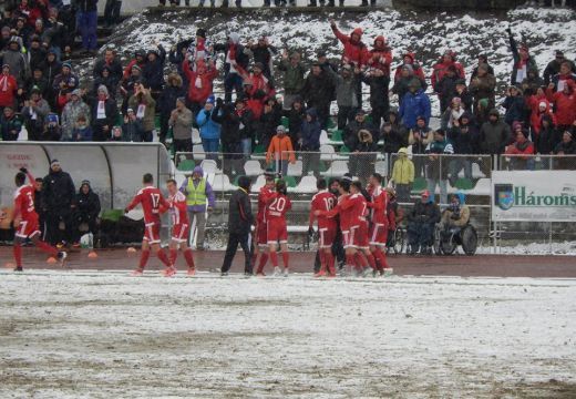 Kiütötte a Sepsi OSK a Suceavát, és már harmadik a ranglistán – 2. liga