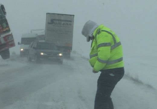 Riasztás hóvihar miatt a székelyföldi megyékben