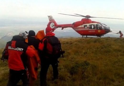 Helikopteres mentés a Fogarasban: szakadékba zuhant egy nő