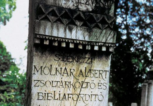 Új köntösben Szenczi Molnár Albert sírhelye a kolozsvári Házsongárdi temetőben