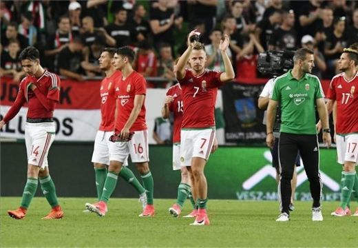 Sima magyar vereség az oroszoktól