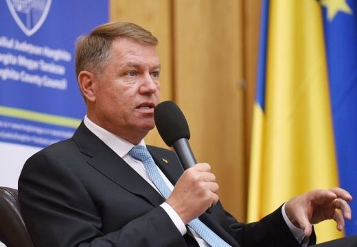Iohannis: A székelyföldi fiatalok meg kell tanuljanak románul!