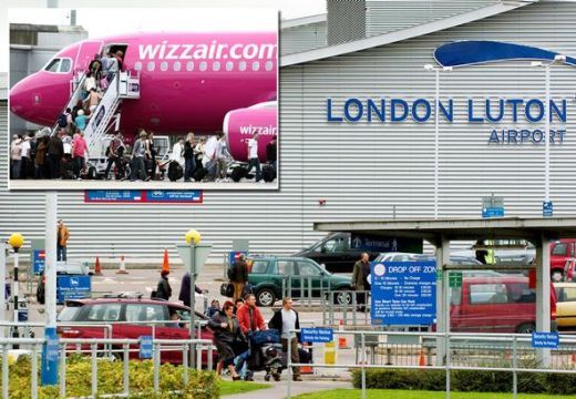 Riadalom a Wizz Air londoni járatán