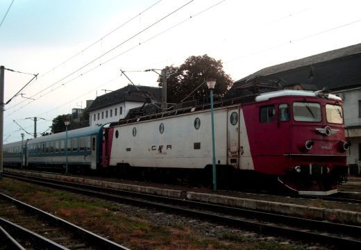 A Corona és a Hargita vonatok bővítését kérik a székelyföldiek