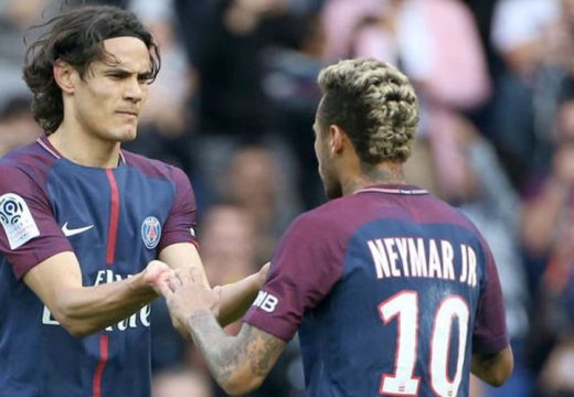 Neymar helyett Cavani érkezhet a Barcelonához