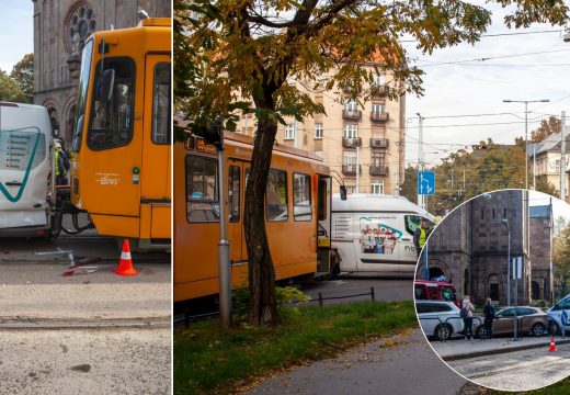 Villamossal karambolozott három autó a IX. kerületben