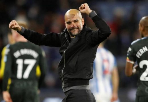 Josep Guardiola hosszabbított a Manchester Cityvel