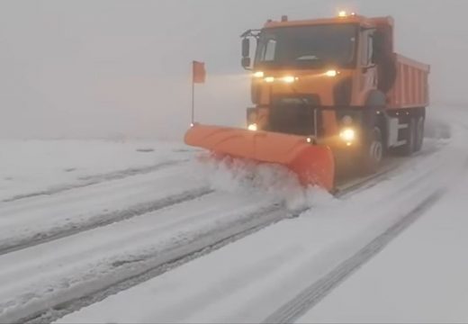 Tíz centis hó a Transzfogarason!