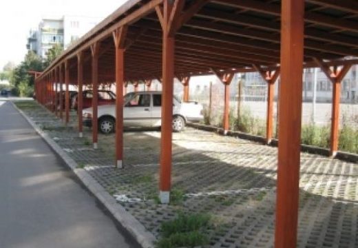 Újraosztják a fedett parkolóhelyeket Marosvásárhelyen