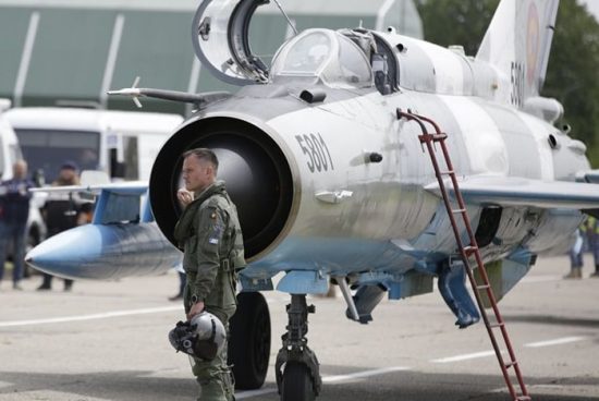 A román légierő kivonta a szolgálatból MiG-21 Lancer vadászrepülőgépeit