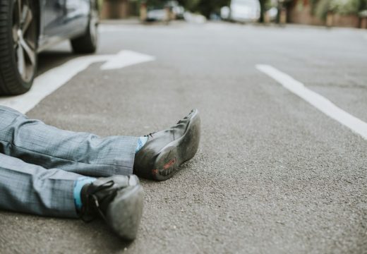 77 éves külföldi sofőr gázolt el egy 8 éves gyermeket a gyalogátkelőnél