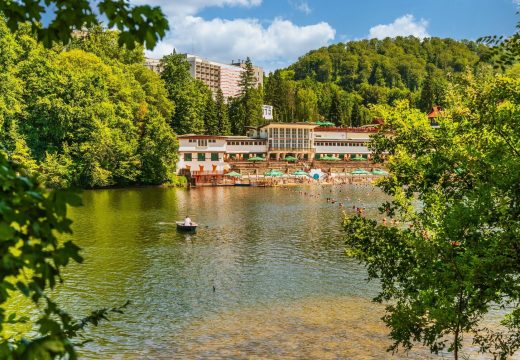 Klasszikus zene a Medve-tavon: egyedülálló koncert Szovátán