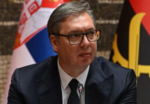 A szerb államfő fontolgatja a lemondását, miniszterelnök-jelöltként indulhat