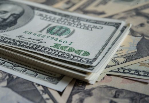 Rekordszintre emelkedett a milliomosok száma és vagyona 2025-ben