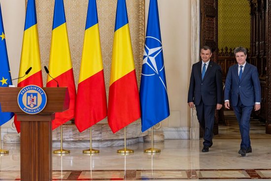 Eugen Tomac EP-képviselőt bízta meg kormányalakítással az államfő