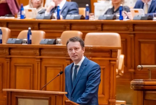 A parlament elutasította a Siegfried Mureșan vezette kormány beiktatását