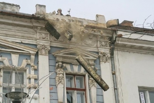 Magyarázatot kért a kulturális miniszter a kolozsvári műemlékek rombolására
