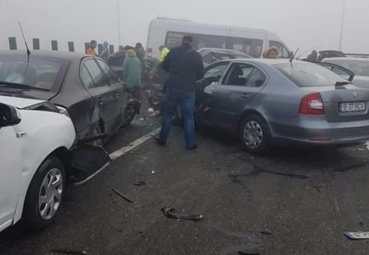Nagyon súlyos baleset a tengerparti autópályán: 20 autó ütközött, 4 halott, 35 sebesült