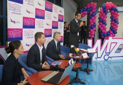 Itt van Peti András nyilatkozata a repülőtér kifutópályájának felújítása és a Wizz Air távozása ügyében
