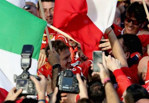 Forma-1, Ausztrál Nagydíj – Vettel nyerte az idénynyitó futamot