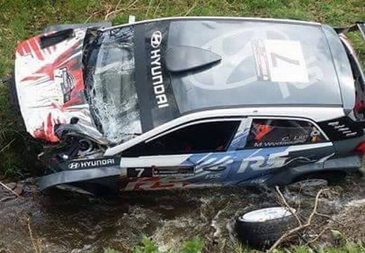 Balesetet szenvedett a Transilvania Rally egyik versenyzőpárosa