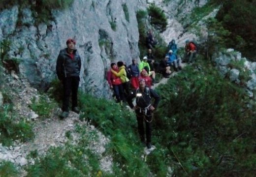 12 órás mentőakció a Királykőben: eltévedt magyarországi túrázók kértek segítséget