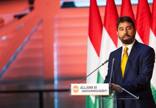“Sötét”, “barbár”, “agresszív”: így reagált a Fidesz a román kormányfő állásfoglalására