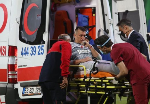 Megoperálták az uruguayi válogatott súlyosan megsérült kapusát