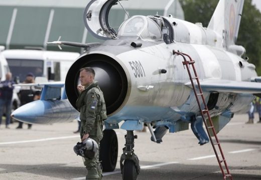 A román légierő kivonta a szolgálatból MiG-21 Lancer vadászrepülőgépeit
