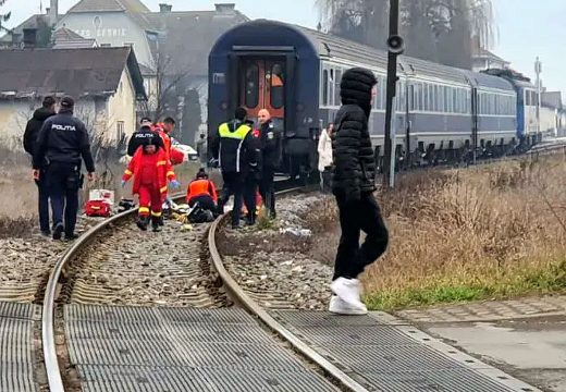 Gyorsvonat gázolt Maros megyében, az áldozat életét vesztette
