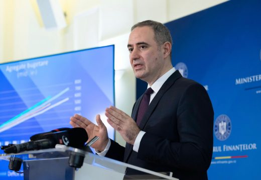 Két forgatókönyv az üzemanyagárak mérséklésére