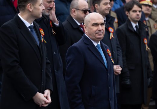 Meghívás Bukarestbe: Bolojan és Magyar Péter telefonon egyeztetett