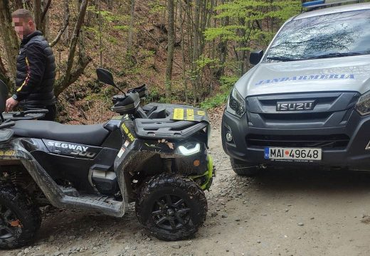 Nyolc méter magasról patakba zuhant a quaddal két 20 éves fiatal