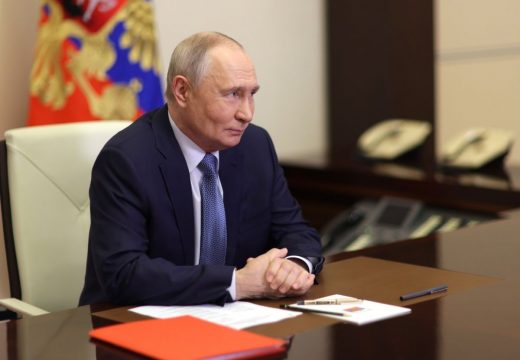 Putyin húsvéti tűzszünetet hirdetett az ukrajnai fronton