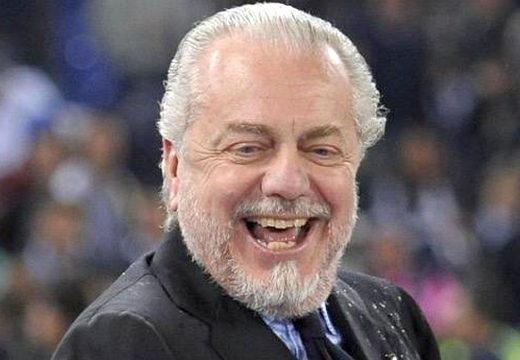 Rövidebb meccsek, más les-szabály, időbüntetések – új futballt akar a Napoli elnöke