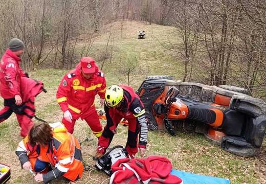 Mentőhelikopterrel vitték kórházba az újabb quados baleset súlyos sérültjét