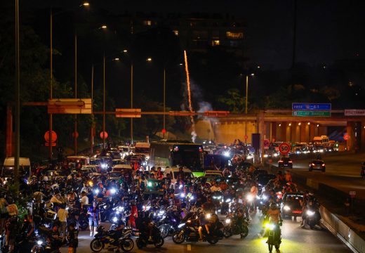 Halálos motorbaleset és késes támadás a PSG BL-győzelmének éjszakáján Párizsban