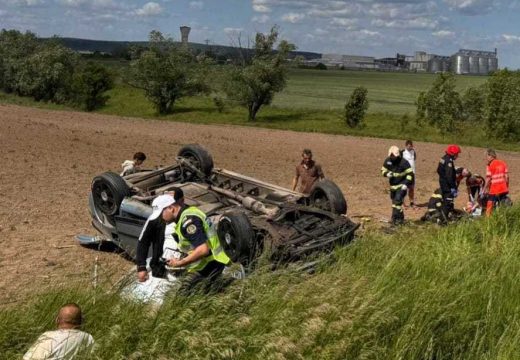 Tragikus baleset: egy kisgyermek meghalt az 1-esen előzés közben történt ütközésben