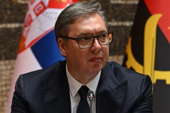 Lemondását fontolgatja a szerb államfő