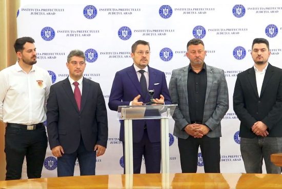 Összefognak az Arad-hegyaljai borvidék megmentéséért
