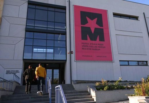Megnyílt Sepsiszentgyörgyön a kommunista diktatúra erdélyi emlékeit bemutató Vörös Csillag Múzeum